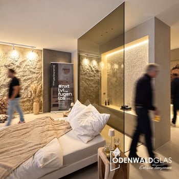 Lieber Sascha, liebes Team, herzlichen Glückwunsch zur Eröffnung eures neuen Showrooms von scavnicar.design und artstucc
